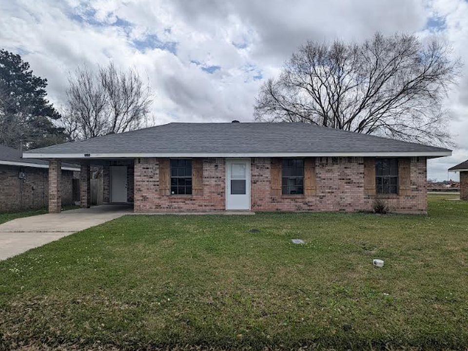 1st image of 2605 Brenda Dr