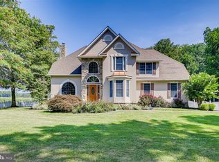 2008 Grandview Ave, Gambrills, MD 21054