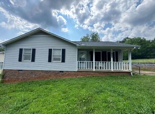 448 Thompson St, Pendleton, SC 29670