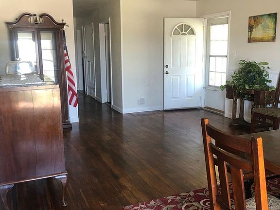 4th image of 1800 Oatman St