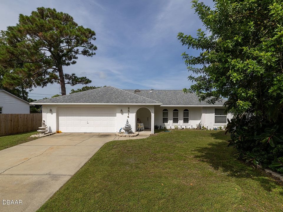 1st image of 2514 Sabal Palm Dr