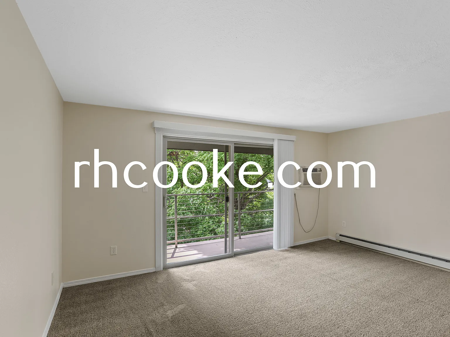 2 bed, 880 sqft, $1,200 — Photo 3