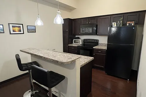 602 N. Queen St. Photo 1