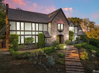 25600 W Fremont Rd, Los Altos Hills, CA 94022