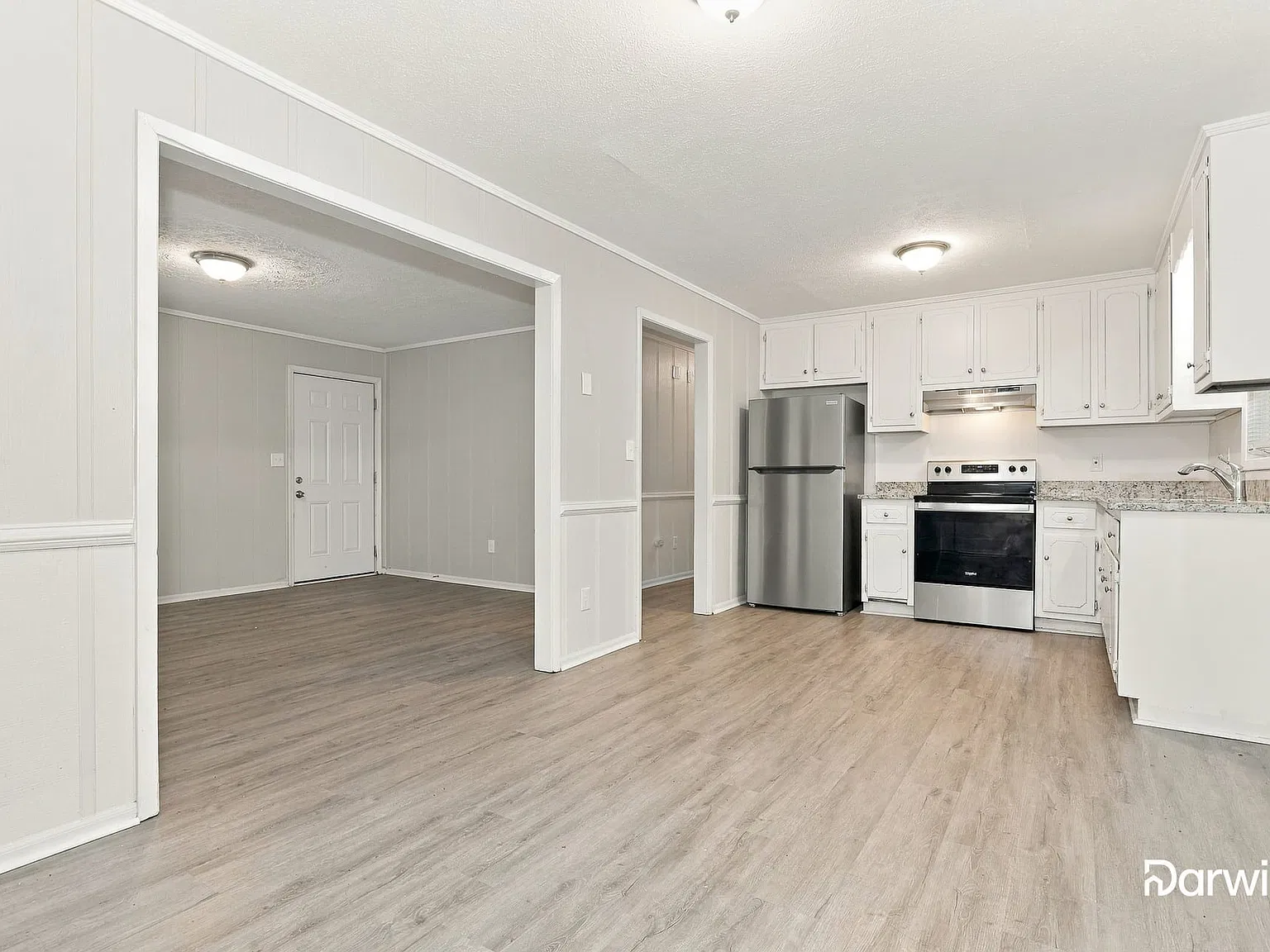 3 bed, 1.0 bath, 1080 sqft, $1,380 — Photo 4