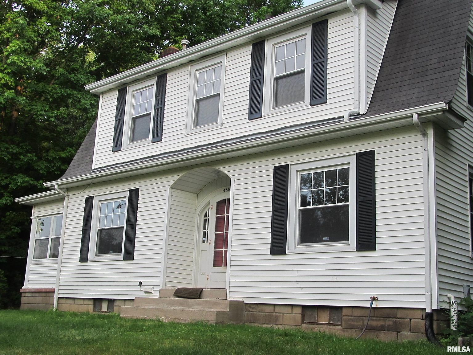 4230 5th Ave, Moline, IL 61265 MLS QC4243519 Zillow