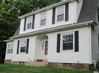 4230 5th Ave, Moline, IL 61265