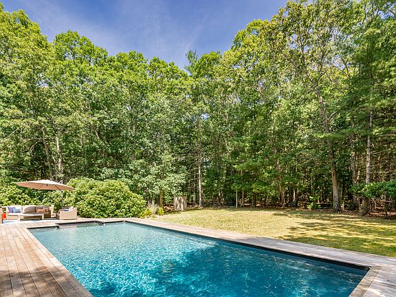 3rd image of 17 Timber Ln