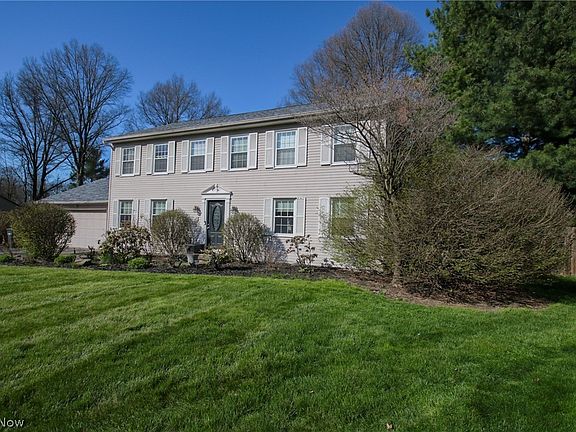 2nd image of 200 Briarbrook Ct NE