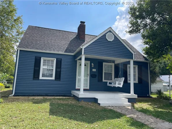 602 43rd St SE, Charleston, WV 25304