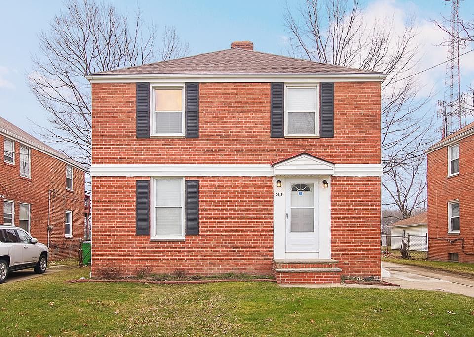 1st image of 511 E 222nd St #2UP