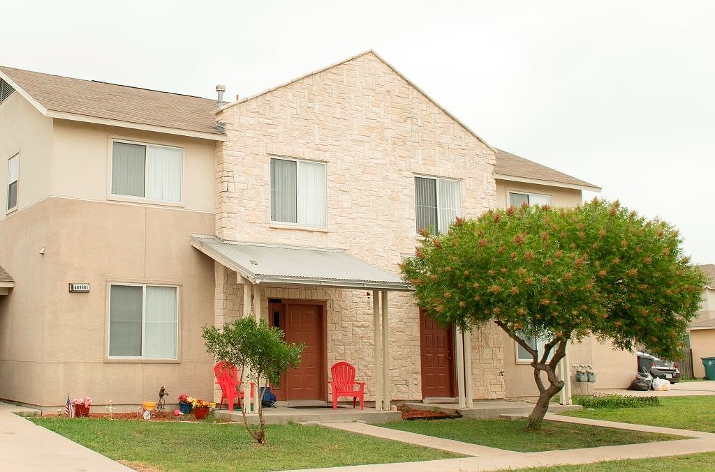 24++ Montague village fort hood