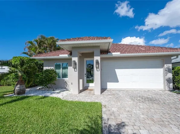 545 104th AVE N, NAPLES, FL 34108