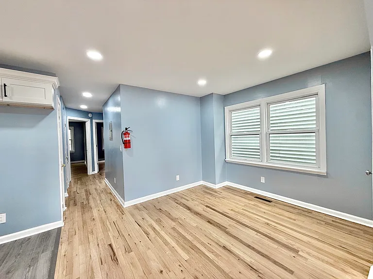 3 Jewett Ave #1-1 — Photo 7