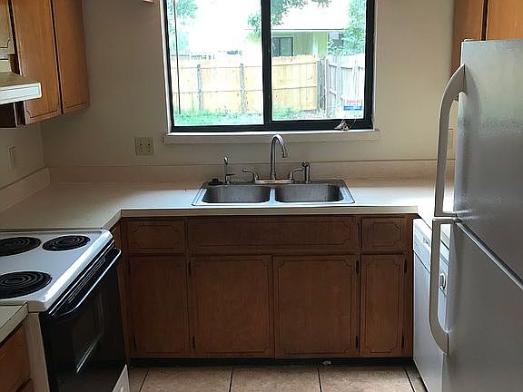 4th image of 11578 Dunes Way Dr N