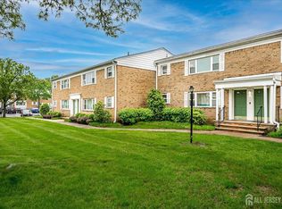 47 Judson St #12-B, Edison, NJ 08837