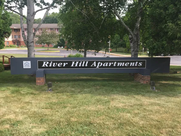 1500 N 3rd St, Manitowoc, WI 54220