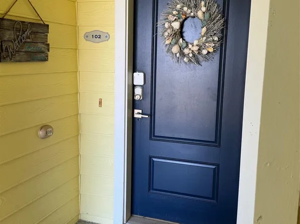 26350 Cat Tail Dr Unit 102, Galveston, TX 77554