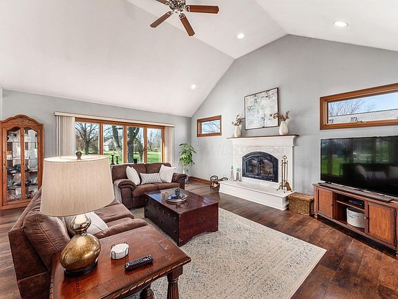5th image of 2065 Berlin Station Rd