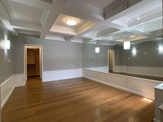 Rented by Tourma Realty LLC | media 34