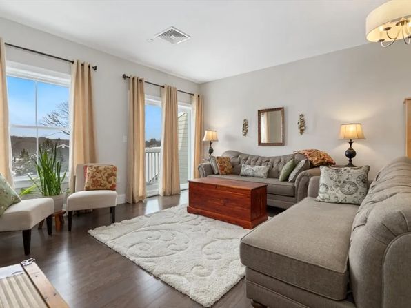 441 Essex St UNIT 302