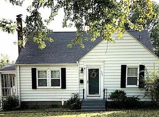 128 N 82nd St, Belleville, IL 62223