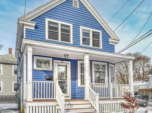 22 Pleasant St, Medford, MA 02155