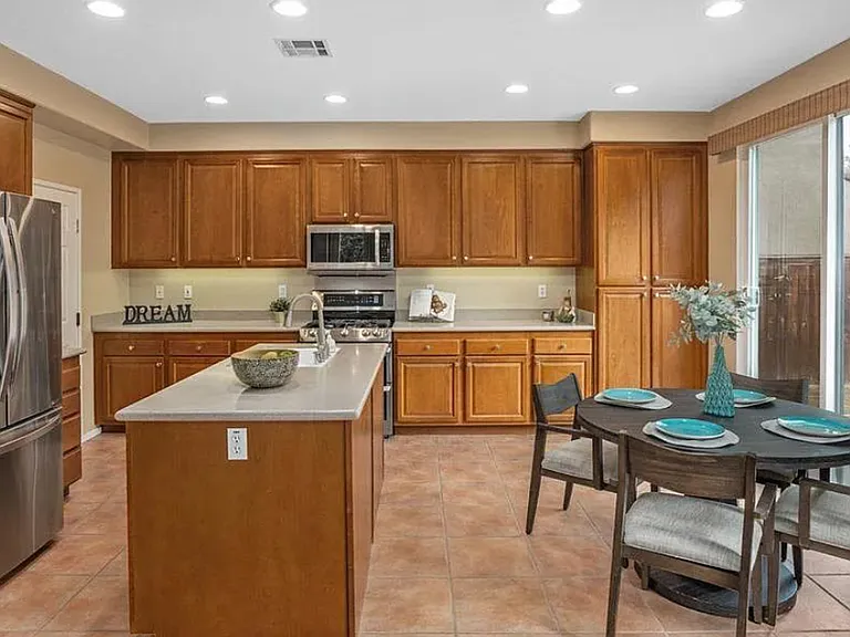 307 Calle De Portola — Photo 14