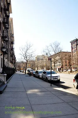 Rented by Bohemia Realty Group | media 17