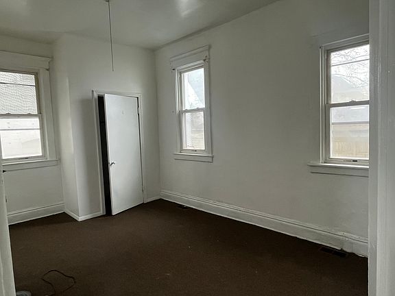 5th image of 23 Ganson St #1