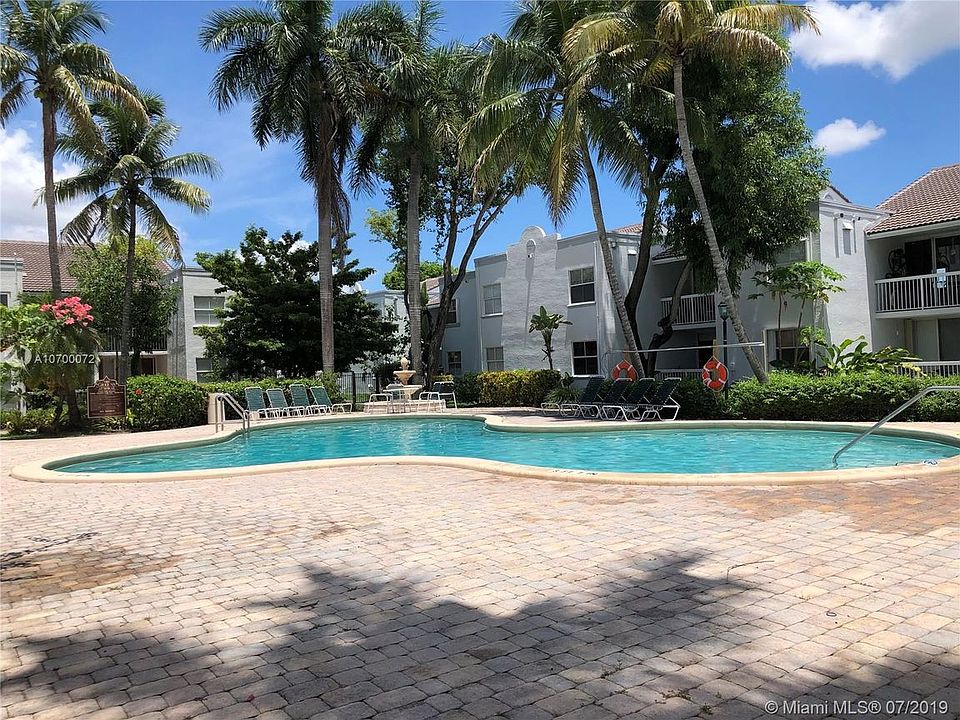 1st image of 4732 NW 97th Ct #75
