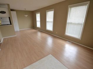 7237 Brunswick Ave N #B, Minneapolis, MN 55429