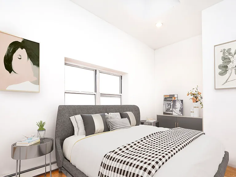 53 Nassau St #3 — Photo 3