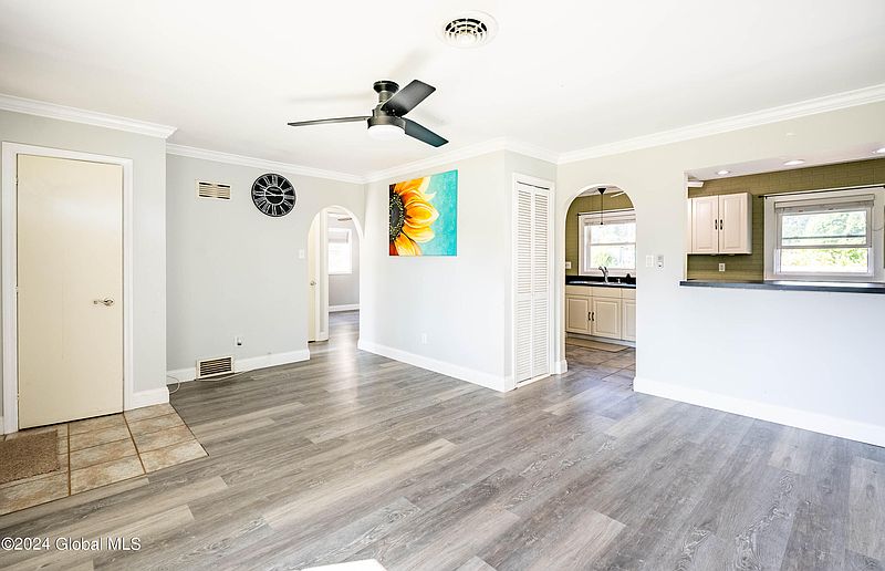 5th image of 3 Newcomb Drive
