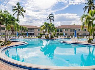 248 Palm Dr #49-5, Naples, FL 34112