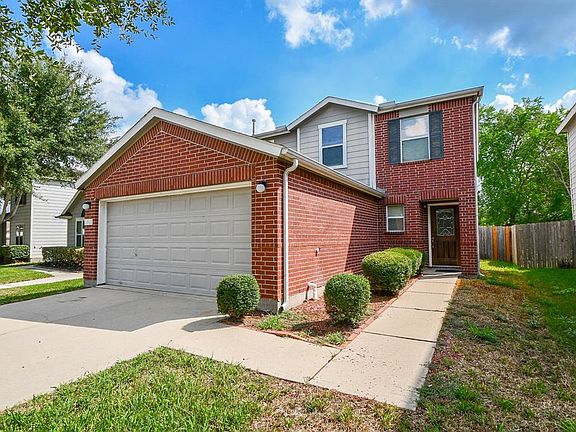 3rd image of 12615 Skyview Creek Ct Court
