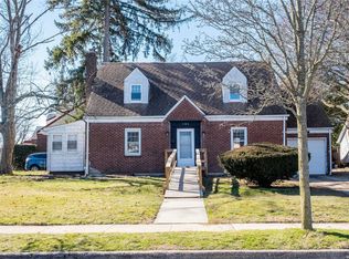 109 Frederick Ave, Freeport, NY 11520