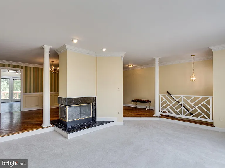 8104 Madrillon Ct — Photo 6