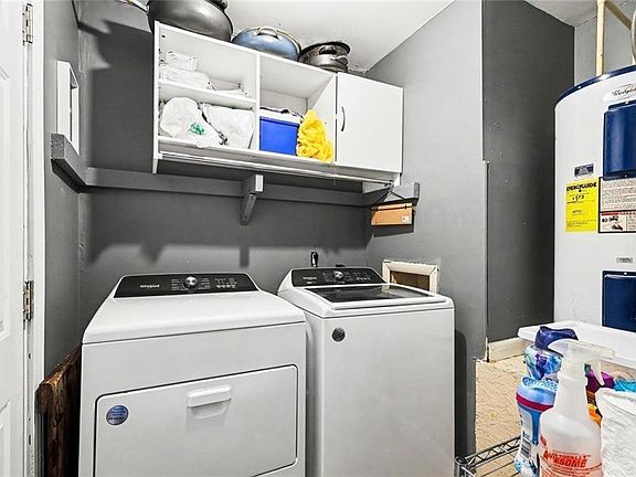 3rd image of 297 Lu Ln