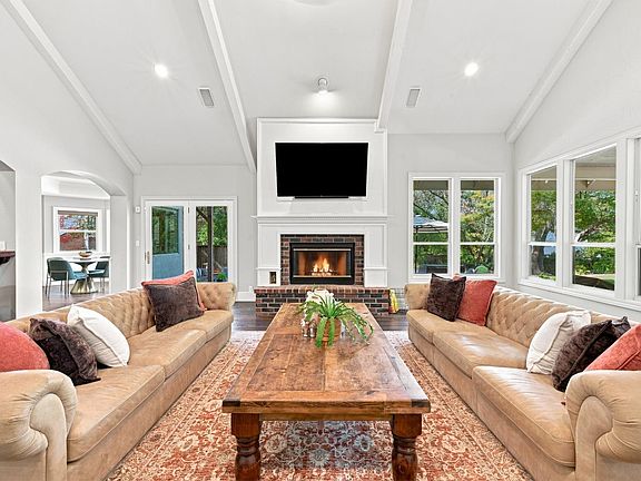 5th image of 6060 Greystone Pl
