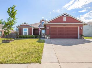 10905 N 121st Ave E, Owasso, OK 74055