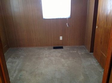 4th image of 415 Estelle Ave