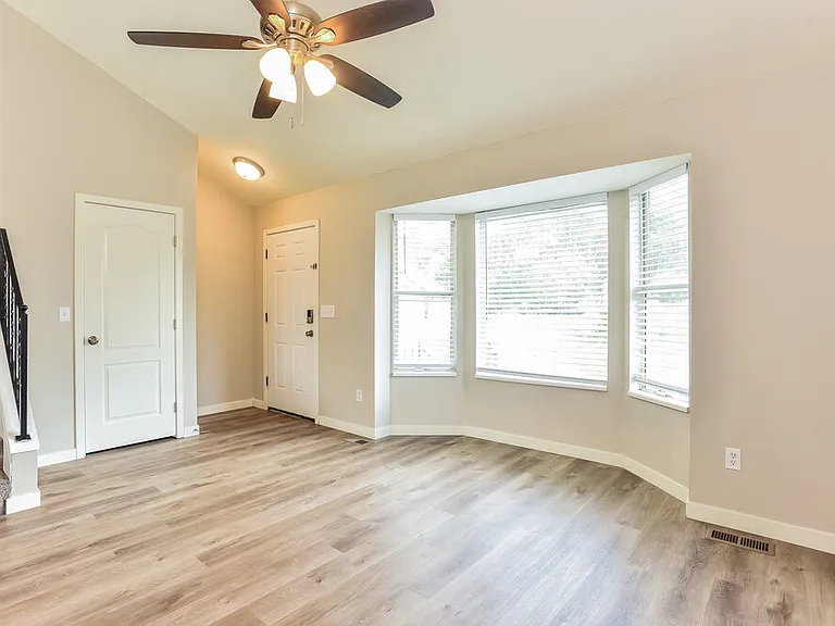 5272 W Ticklegrass Rd — Photo 6