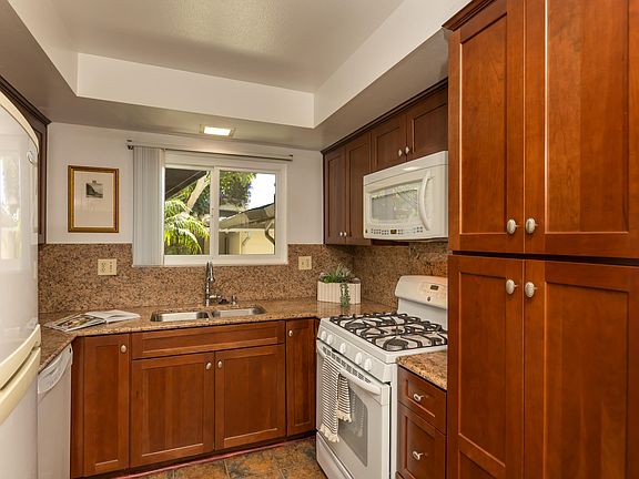 5th image of 7540 Cathedral Oaks Rd APT 2