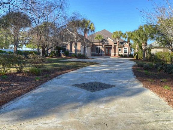 2nd image of 133 Crest Dr