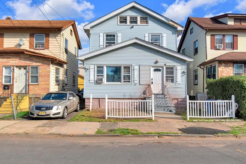 1st image of 158-160 Columbia Ave