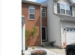 185 Hampshire Dr, Sellersville, PA 18960