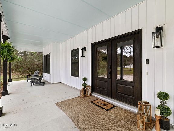 4th image of 5551 Mills Trail SE