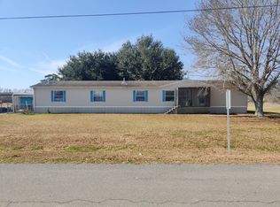 100 Sylvan Dr, Duson, LA 70529