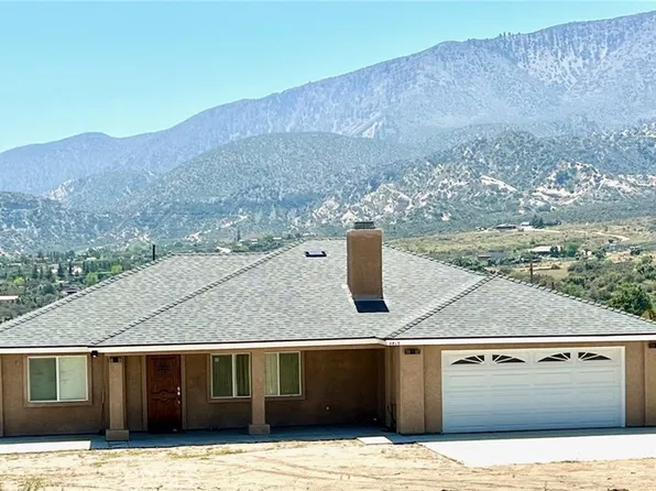6815 Valle Vista Rd, Phelan, CA 92371